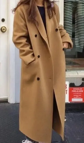 Vintage Long Wool Coat with Double Breasted Closure